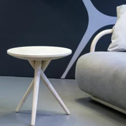 1025 Bijzettafel