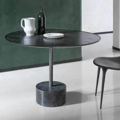 9 Round Eettafel
