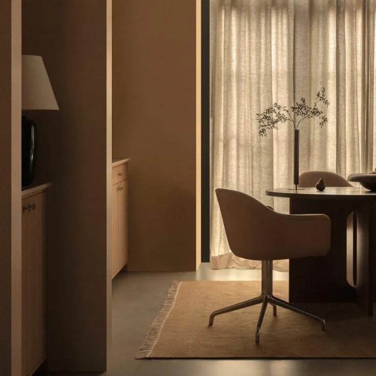Androgyne Eettafel Rond