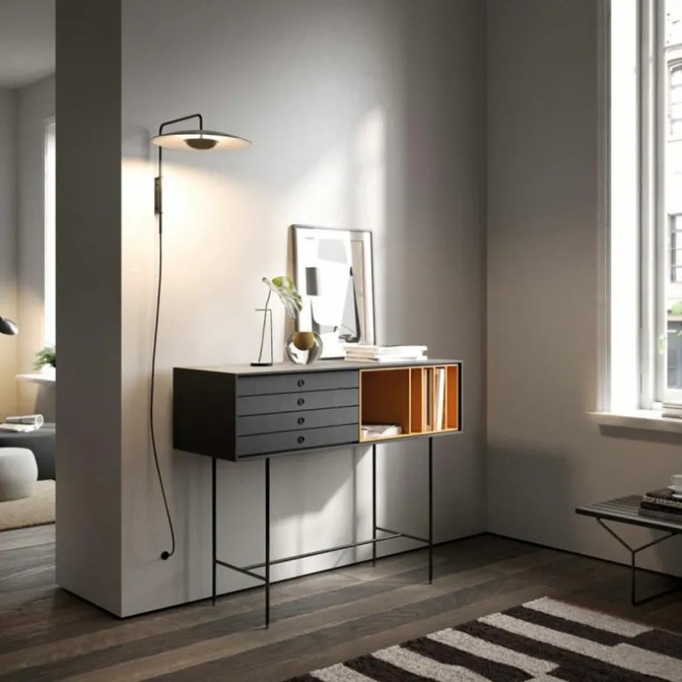 Aura Dressoir