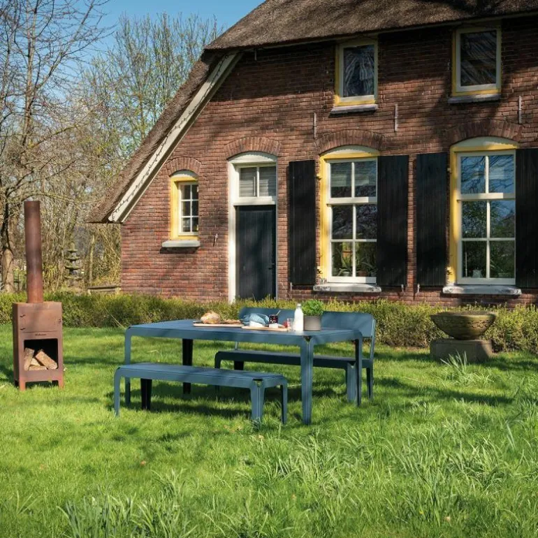 Bended Bank Met Rugleuning