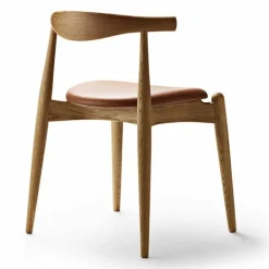 CH20 Elbow Stoel