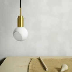 Donya Hanglamp