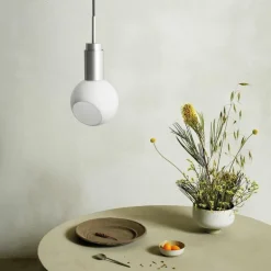 Donya Hanglamp