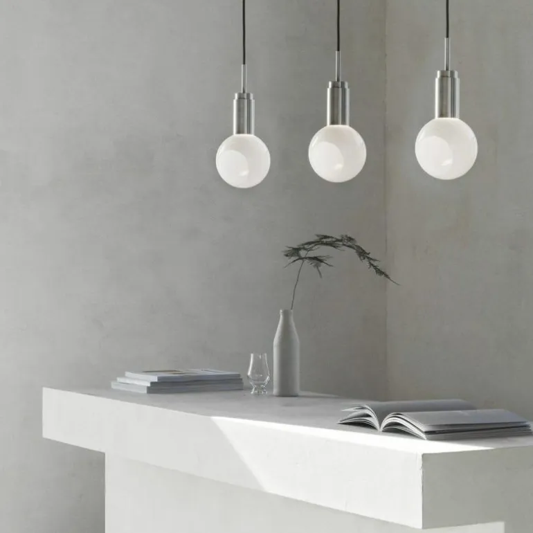Donya Hanglamp