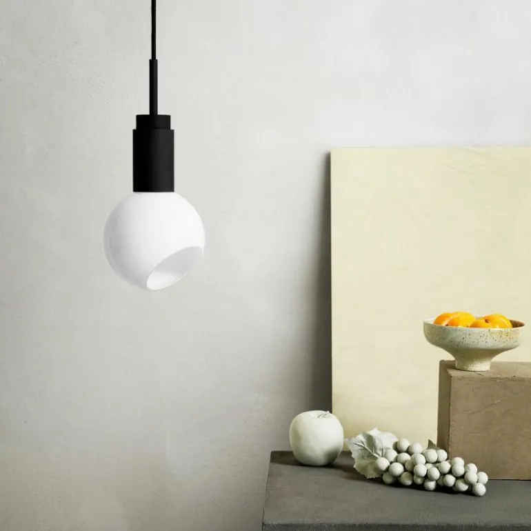 Donya Hanglamp