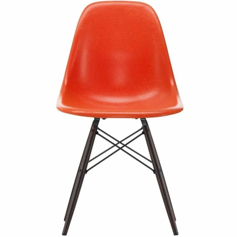 Eames Fiberglass Chair DSW