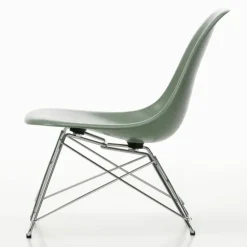 Eames Fiberglass Chair LSR