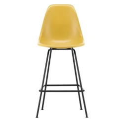 Eames Fiberglass Stool Barkruk Medium