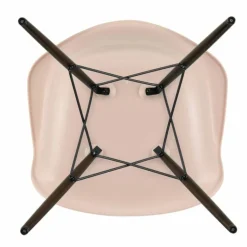 Eames Plastic Chair DAW Esdoorn Donker