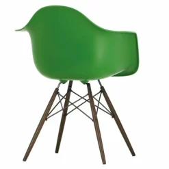 Eames Plastic Chair DAW Esdoorn Donker