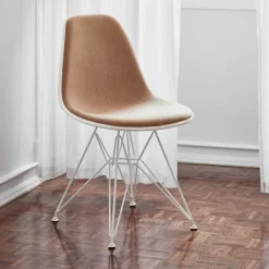 Eames Plastic Chair DSR Wit