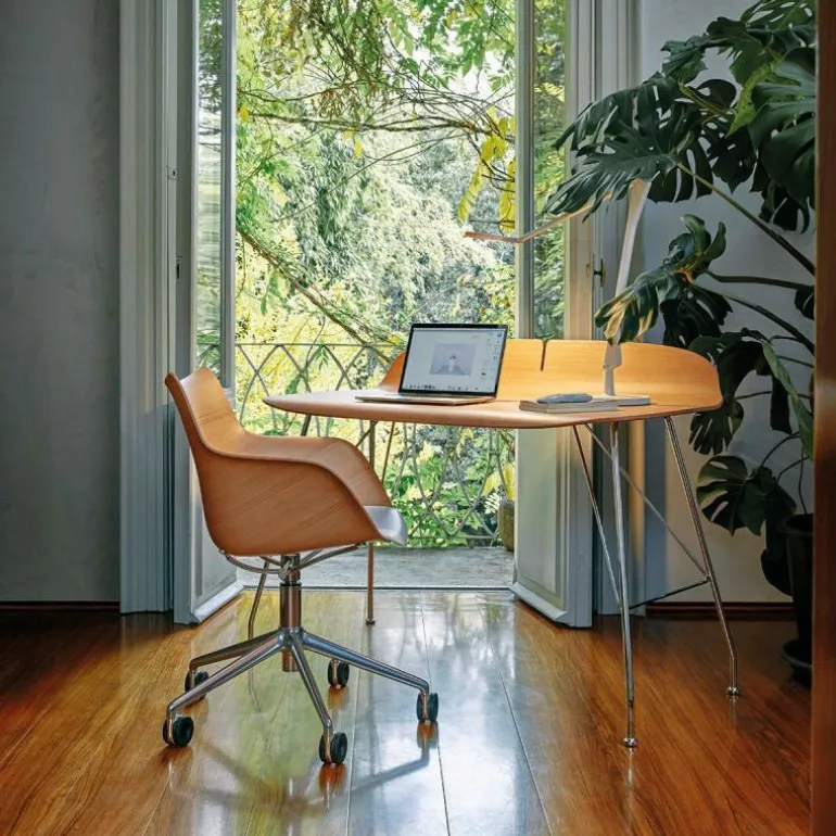 Earl Of Wood Bureau