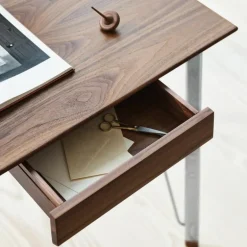 FH3605 Bureau