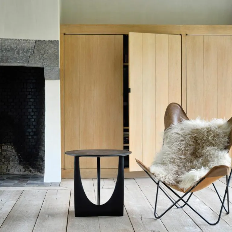 Geometric Bijzettafel