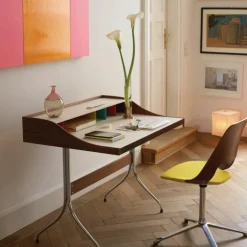 Home Desk Bureau