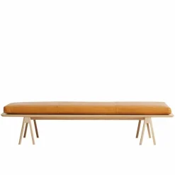 Level Daybed