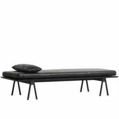Level Daybed