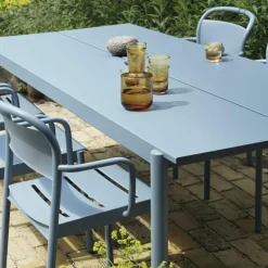 Linear Steel Eettafel