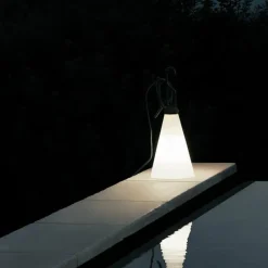 Mayday Outdoor Lamp