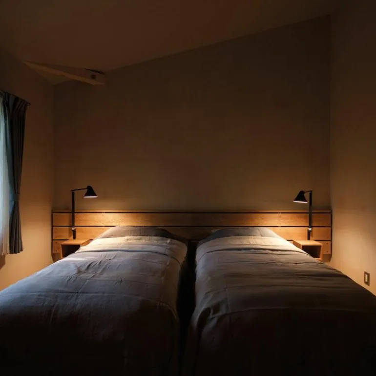 NJP Wandlamp Lange Arm