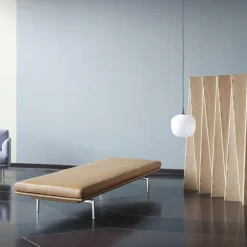 Outline Daybed