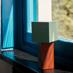 Pivot ATD7 Draagbare Lamp