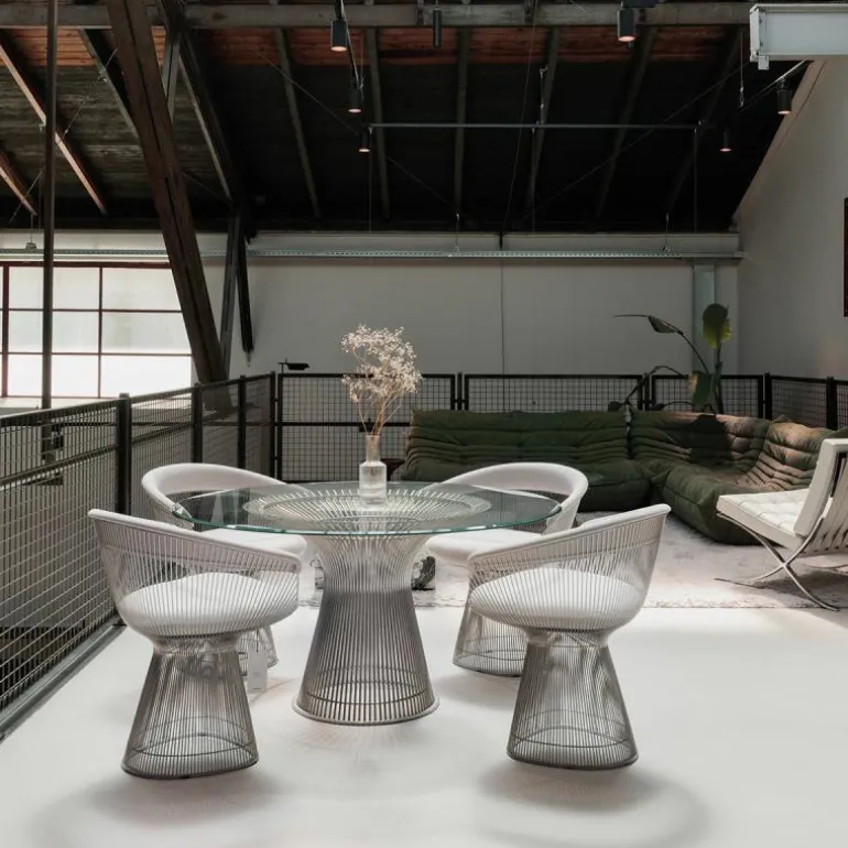 Platner Armstoel