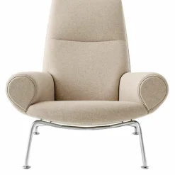 Queen Chair
