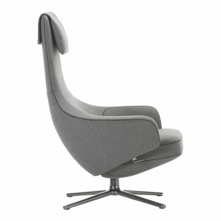 Repos Lounge Chair