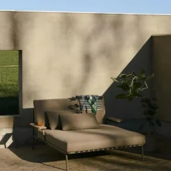 Settle Loungebed