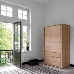 Shadow Dresser Kast
