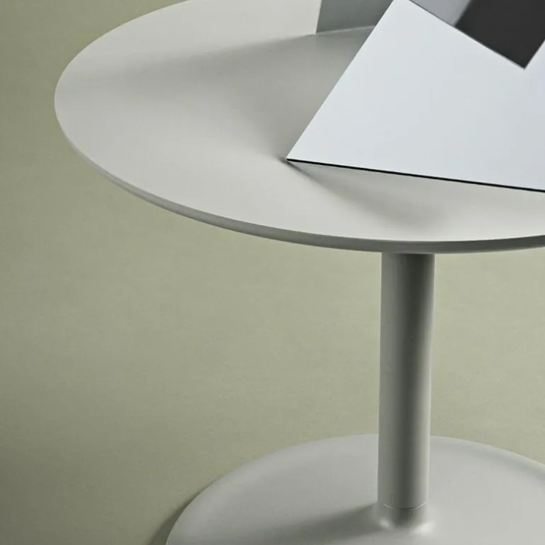 Soft Bijzettafel 48