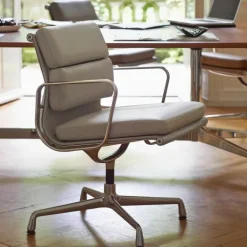 Soft Pad Chair EA 208
