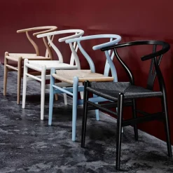 Wishbone Stoel CH24 Gekleurd / Zwart
